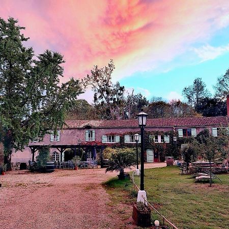 Bed and Breakfast Moulin De Monpoisson Le Puy Exterior foto