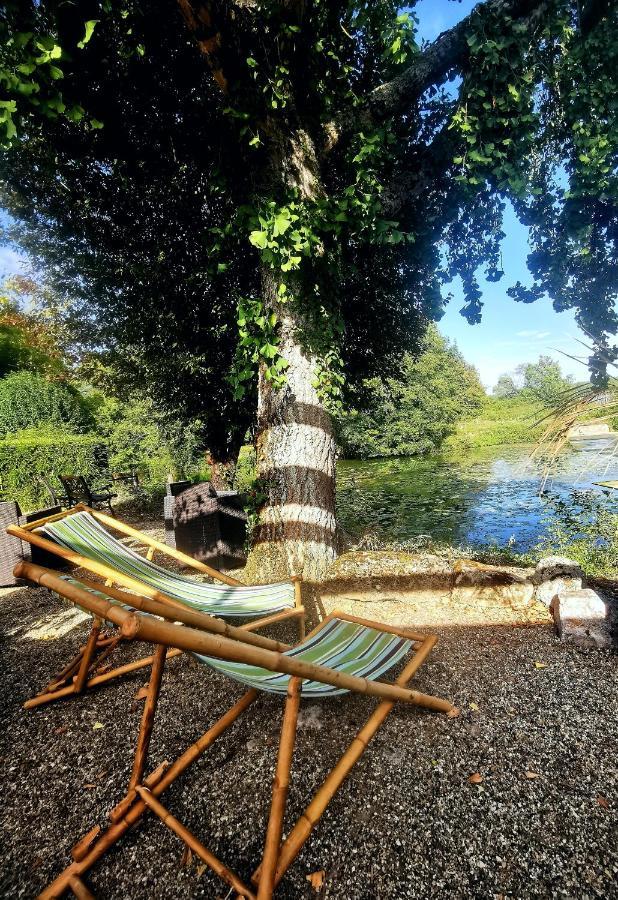Bed and Breakfast Moulin De Monpoisson Le Puy Exterior foto