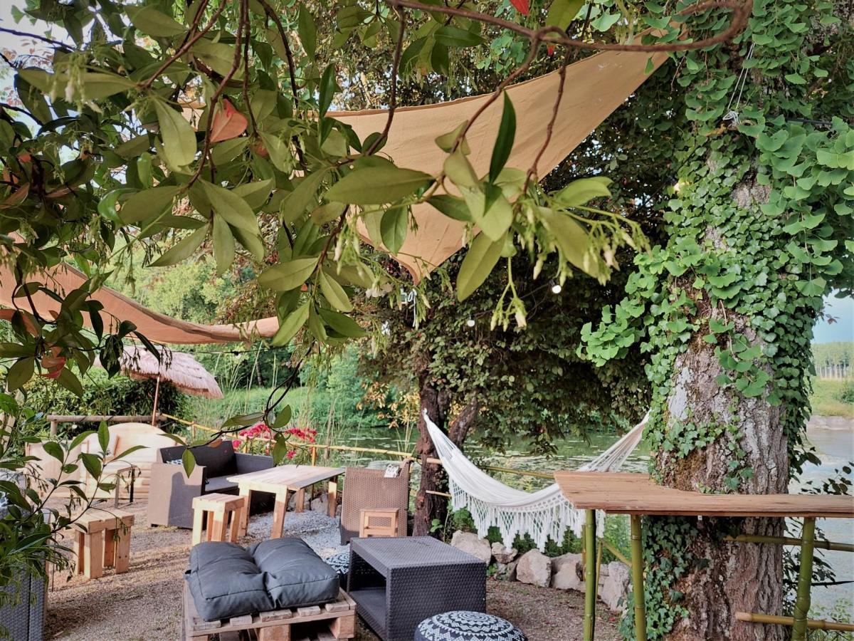 Bed and Breakfast Moulin De Monpoisson Le Puy Exterior foto